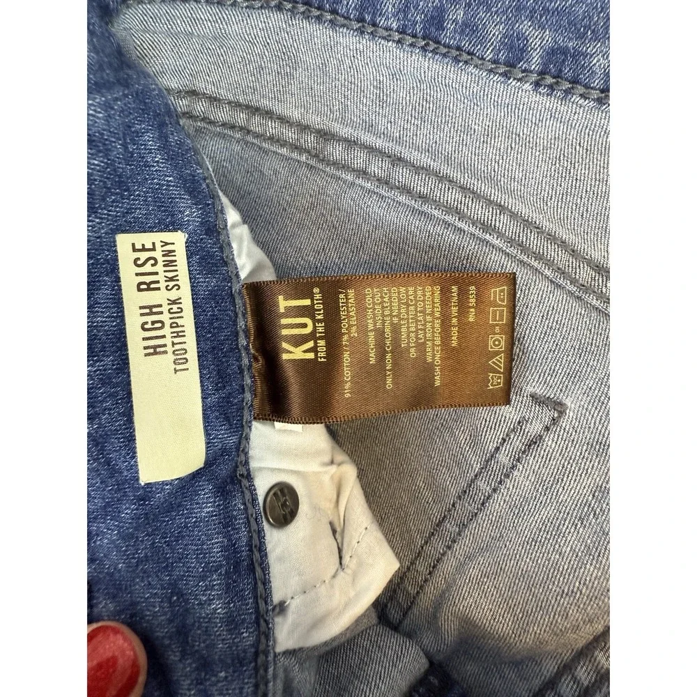 Kut From The Kloth High Rise Toothpick Skinnny Size 6 Whiskered Medium Wash Jean